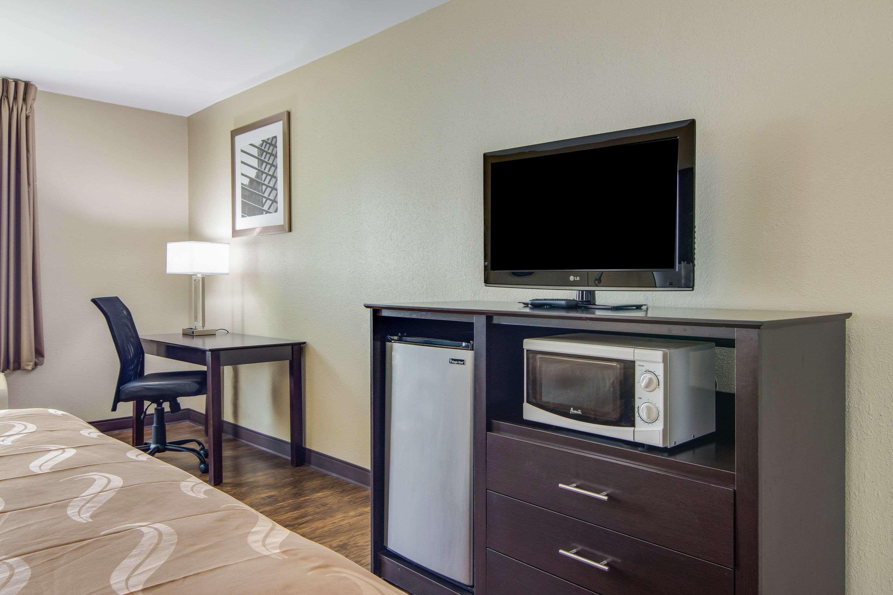 Quality Inn & Suites Canton, Ga Eksteriør billede