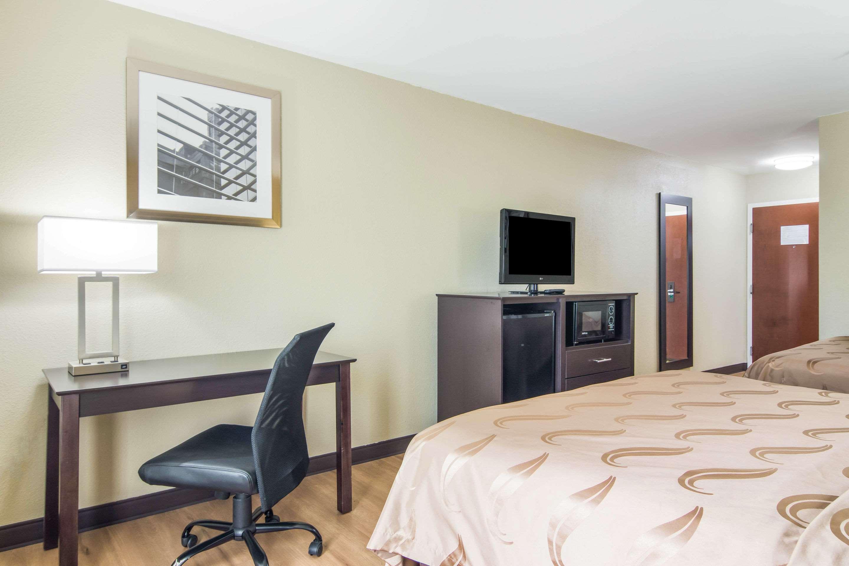Quality Inn & Suites Canton, Ga Eksteriør billede