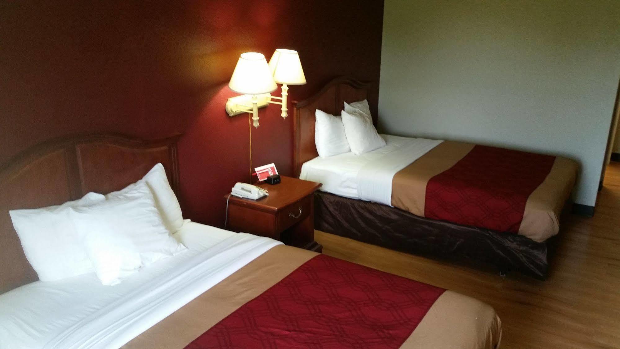 Quality Inn & Suites Canton, Ga Eksteriør billede